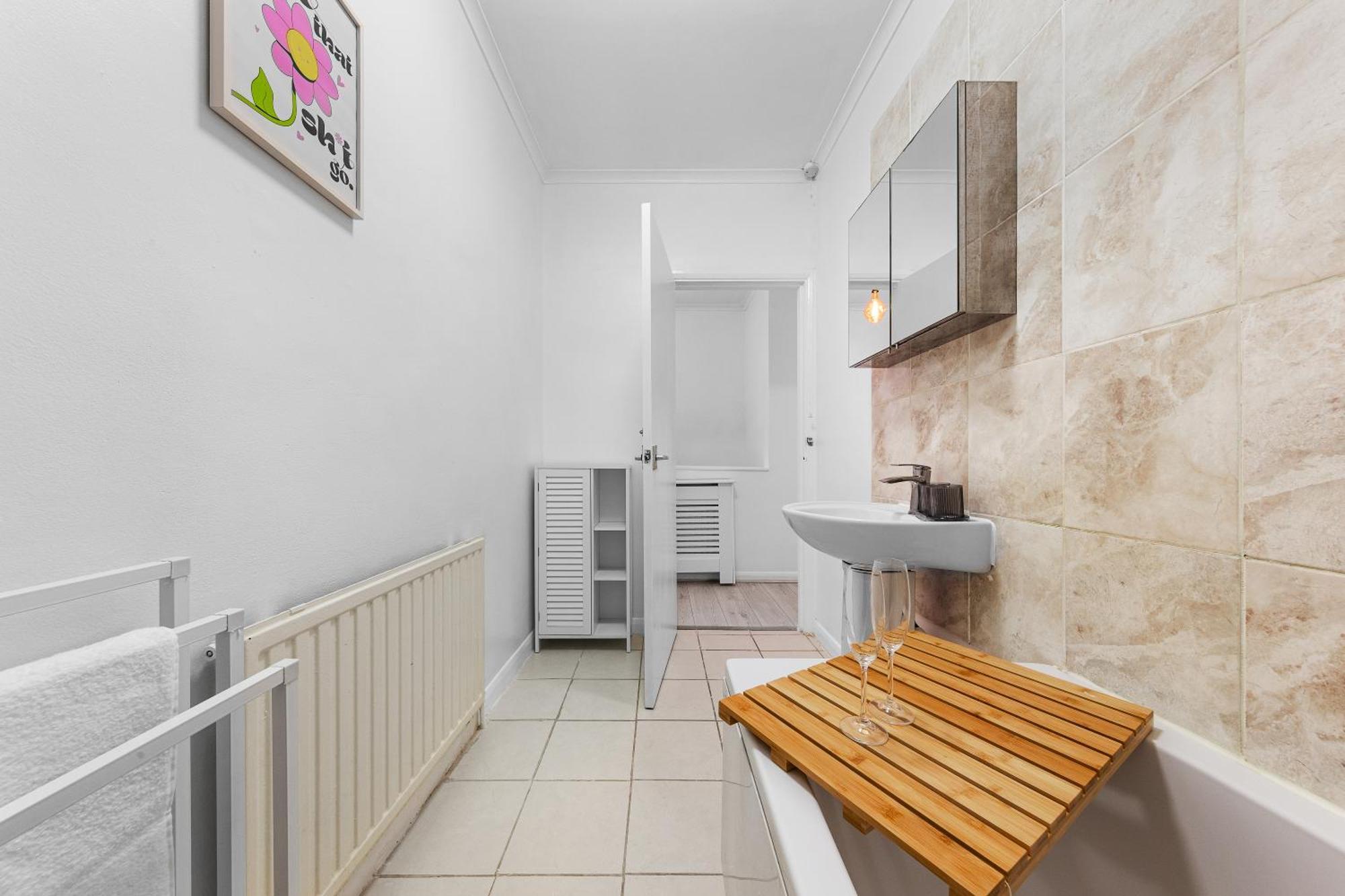 Appartamento Stylish Flat Near Tower Bridge & London Bridge Esterno foto